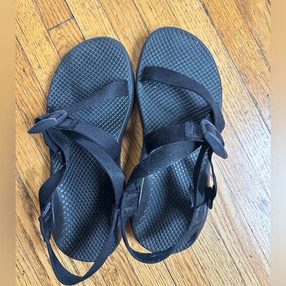 Chaco sandals - Picture 2 of 6